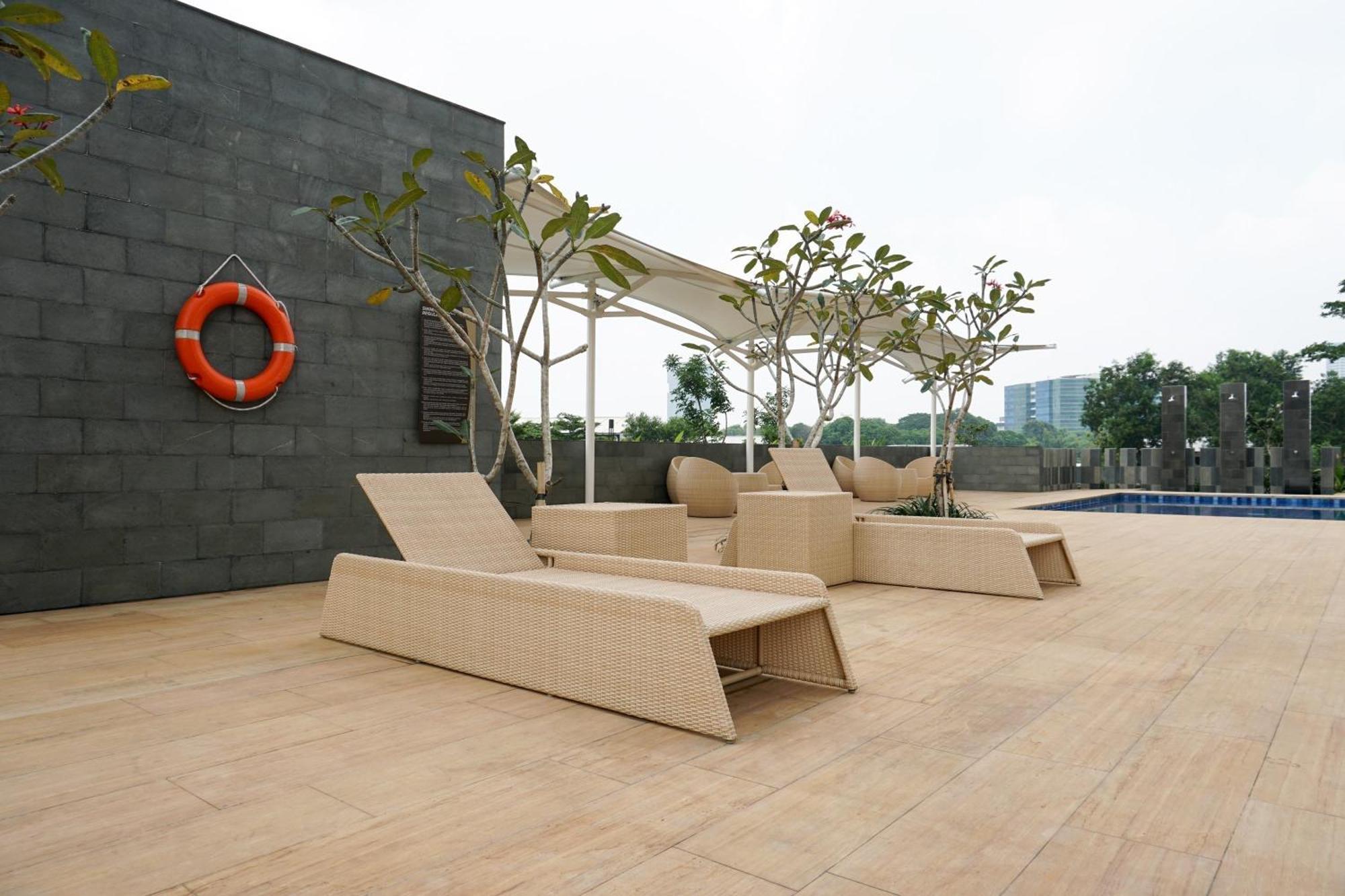 Modern And Comfort 2br At Ciputra International By Travelio Pangsapuri